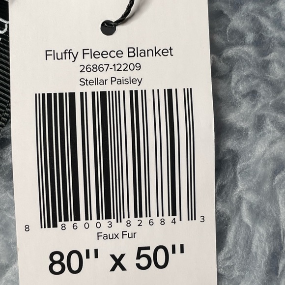 Vera Bradley Stellar Paisley Fluffy Fleece Blanket Gray Size 80x50 - Picture 5 of 6